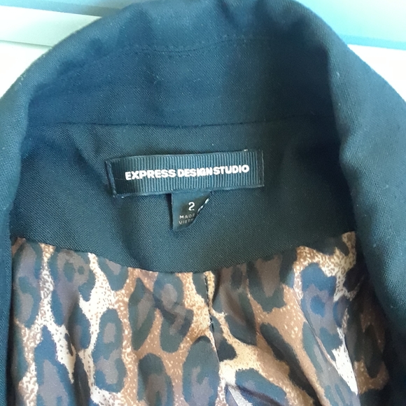 Black fitted blazer - Picture 3 of 3